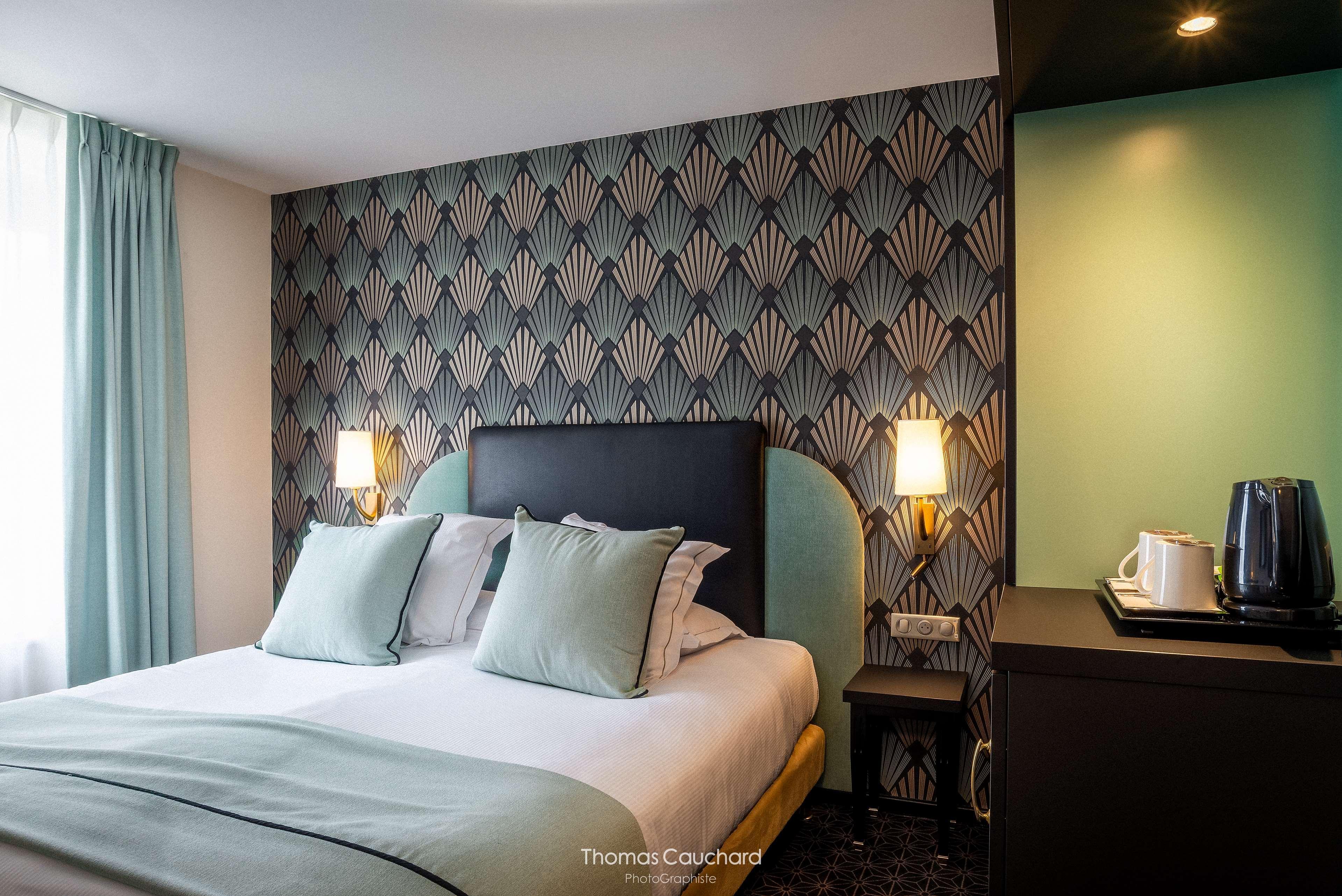 เบสต์ เวสเทิร์น พลัส เลอ โมเดิร์น Hotel ก็อง ภายนอก รูปภาพ